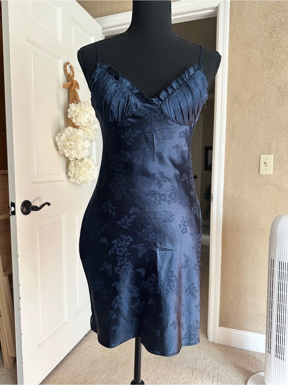 Pacsun Navy Satin Floral Slip Dress sz S